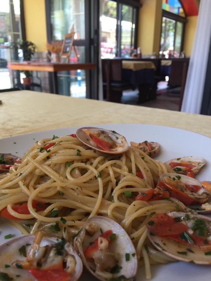 Casa Merano Residence & Ristorante Bibione - Apartments Екстериор снимка